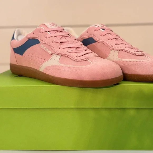 Sam Edelman Lolita Pink and Blue Sneakers size 9.5 NEW IN BOX SOLD OUT COLOR!!! - Picture 1 of 6